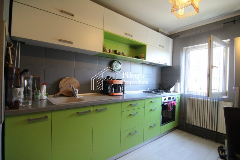 Apartament renovat modern cu 3 camere in Grigorescu 